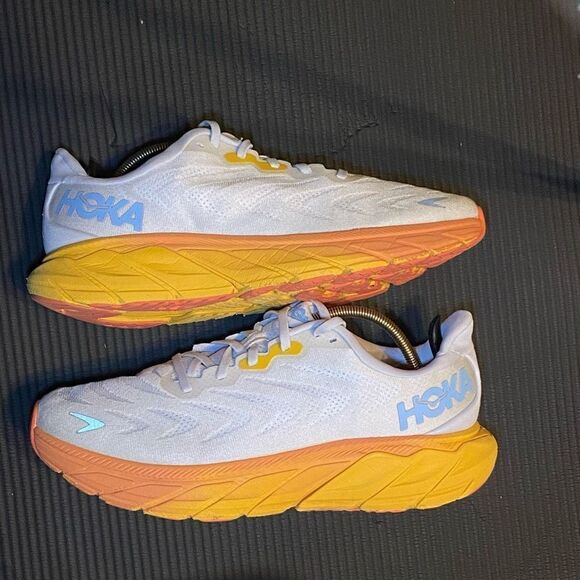 HOKA ONE ONE ARAHI 6 - Women’s Running Shoes - SIZE 10.5B - Picture 8 of 11